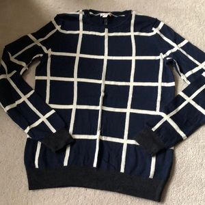 Gap crewneck sweater!